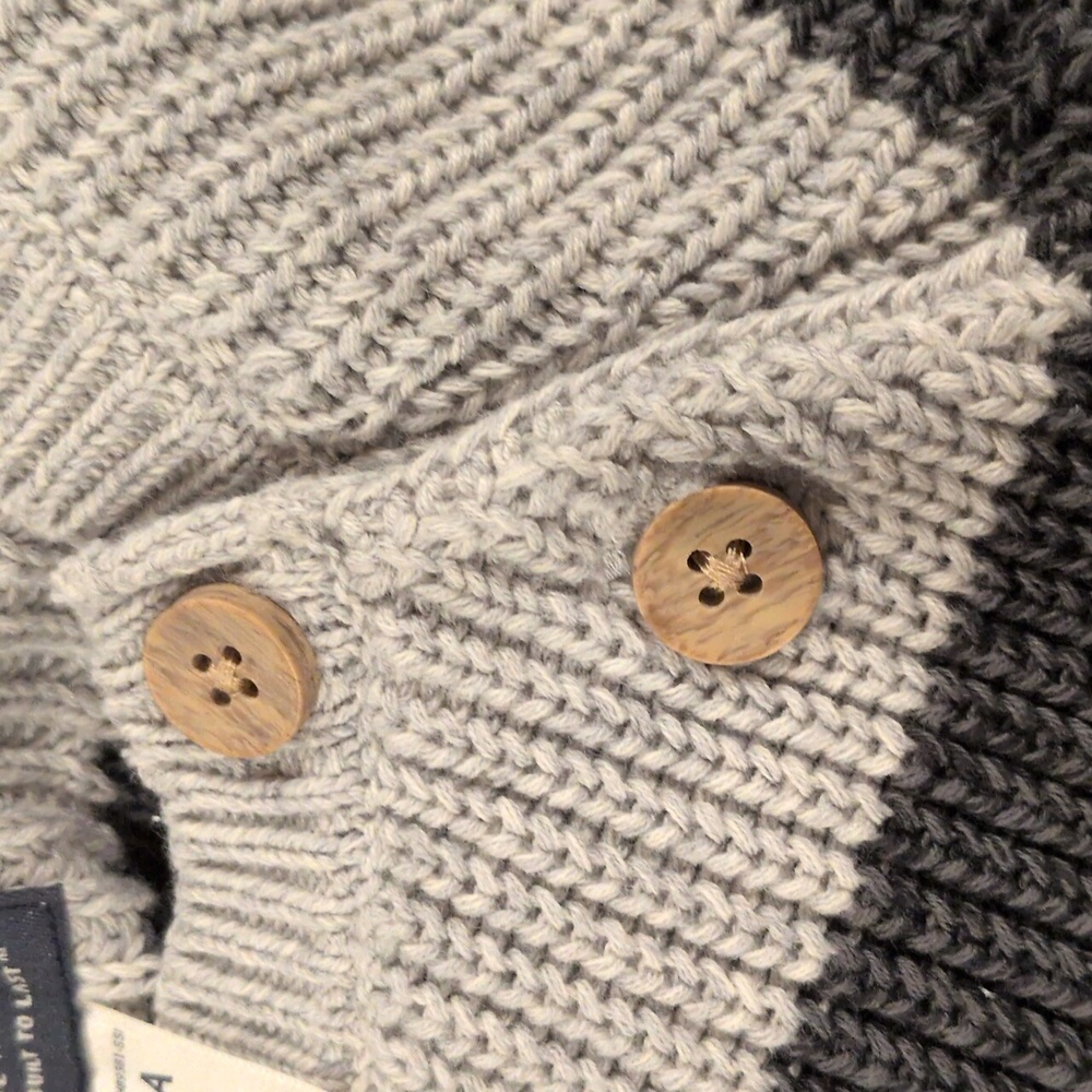OshKosh Sweater Toddler Size 3T - Picture 4 of 6